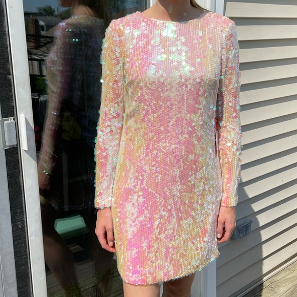 Monique Lhuillier Dresses & Skirts - Monique Lhuillier 595$ multicolr sequins dress NWT